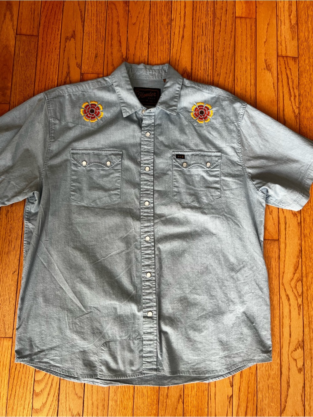 Howler Brothers Crosscut Deluxe Beach Blooms Blue Short-Sleeve Western Shirt L - Picture 6 of 13